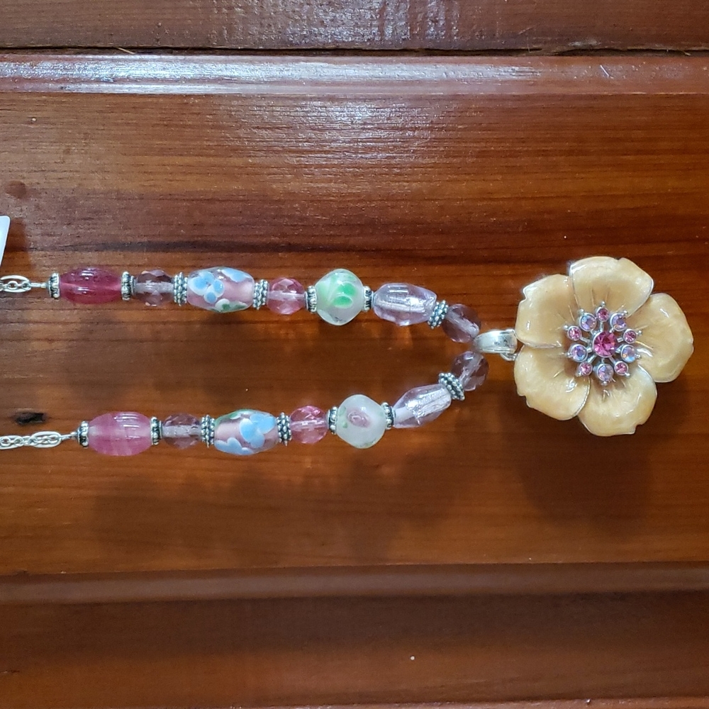 Bohm Yellow Flower Beaded Necklace